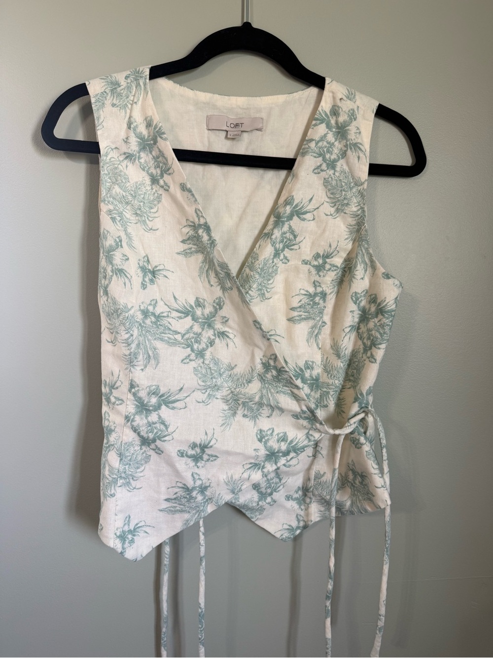 LOFT Garden Linen Cotton Wrap Top - size small